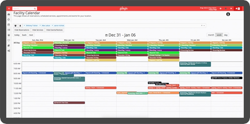 Gingr's kennel board showing occupancy, check-ins and pet details across a boarding facility.